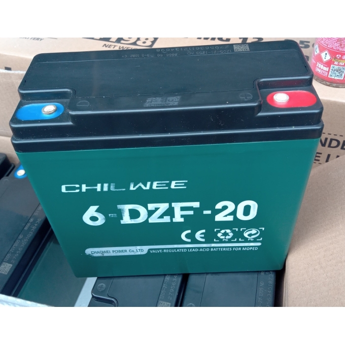 [commerce_product_variation:title]