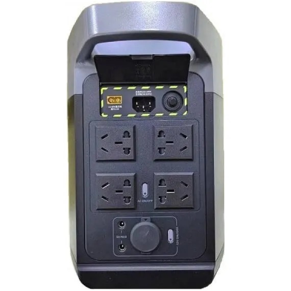 [commerce_product_variation:title]