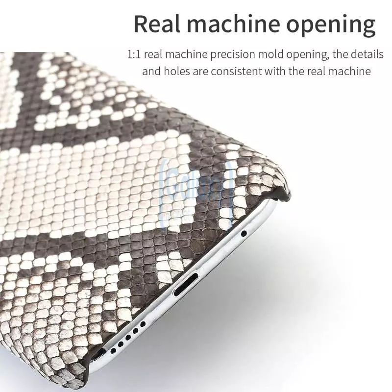 Чехол бампер для Samsung Galaxy S21 Ultra Anomaly Python Plate Black (Черный)