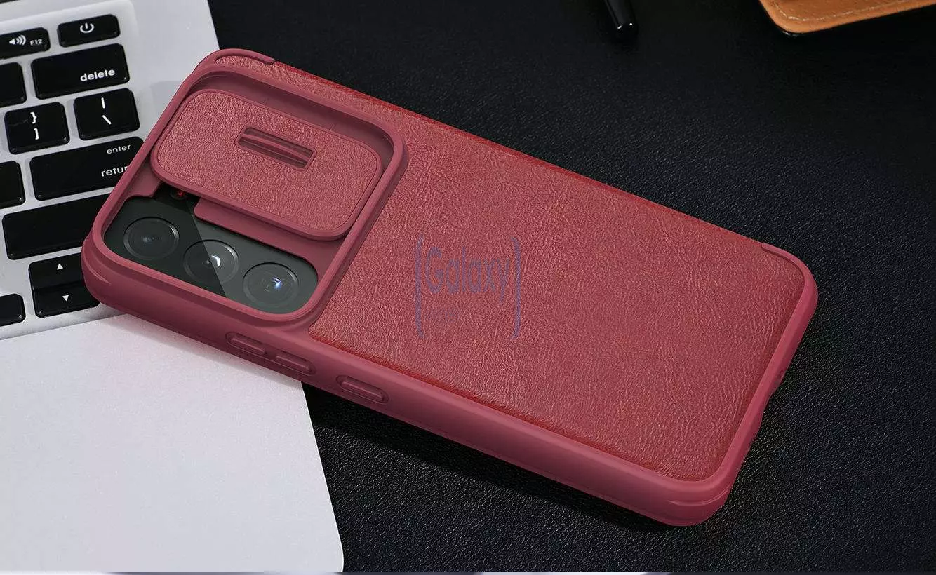 Чехол книжка Nillkin Qin Pro (шторка на камеру) для Samsung Galaxy S22 Plus Red (Красный)
